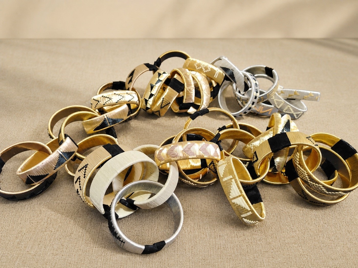 Pulsera Wounaan de 1,5 cm